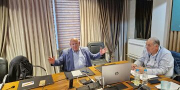 «Θέλουν να μου επιβάλλουν ένα τέρας- Τι είμαι εγώ ο μ@λ@κ@ς;»- Χυδαία επίθεση του Δημάρχου Γρεβενών στη Δ/ντρια Οικονομικών Υπηρεσιών (video)