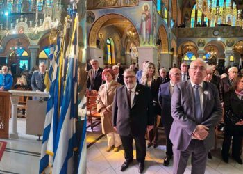 Η Πτολεμαΐδα γιορτάζει τα Ελευθέριά της – Πανηγυρική Θεία λειτουργία στον ΙΝ Αγίου Στεφάνου και Οσίας Παρασκευής Επιβατινής (φωτο-video)