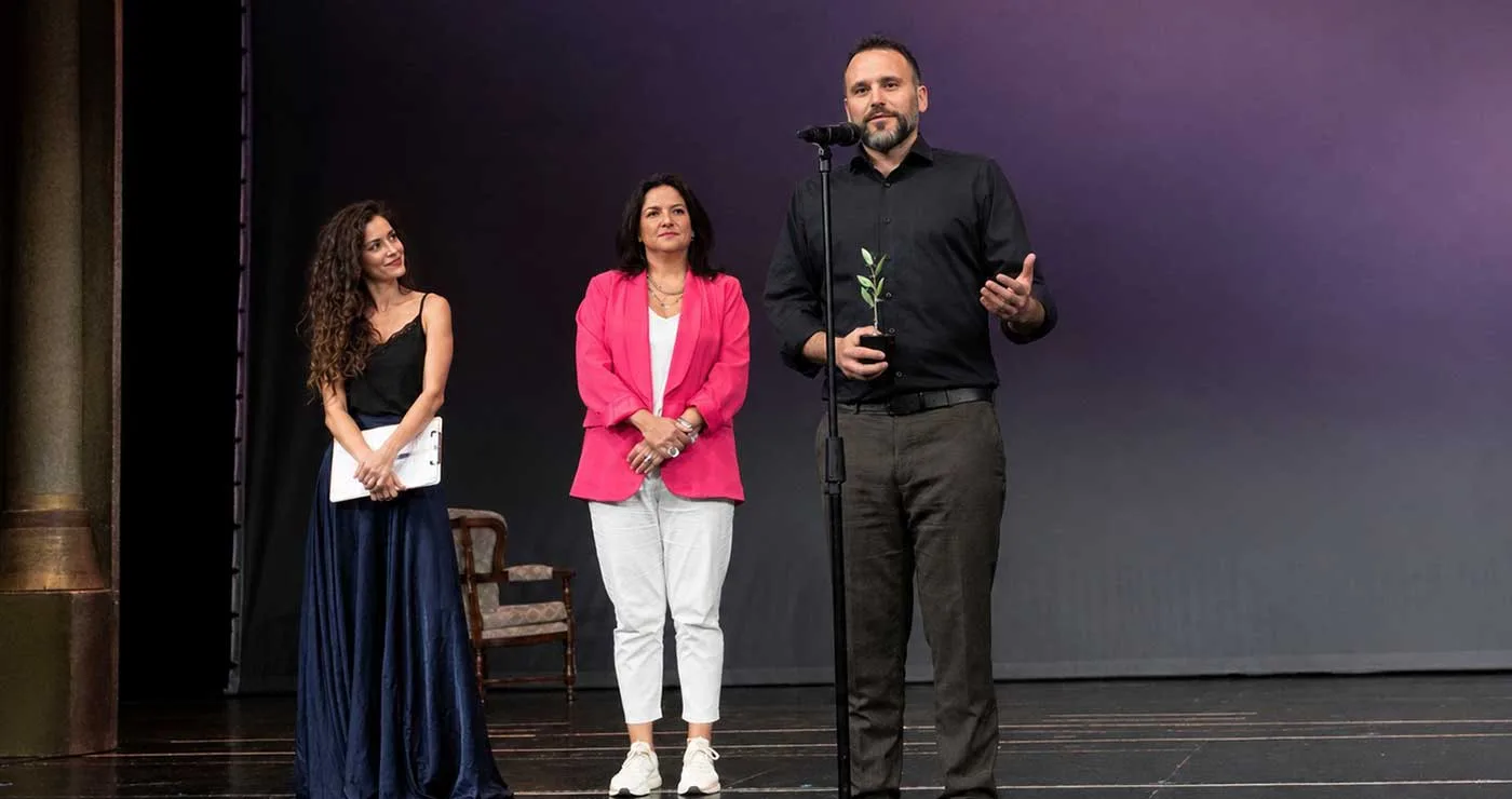 Βραβείο στο ΔΗΠΕΘΕ Κοζάνης για την Κοινωνική του Προσφορά και Δράση